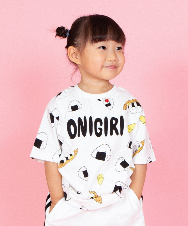 キッズサイズフード総柄Tシャツ/身長:100cm サイズ120