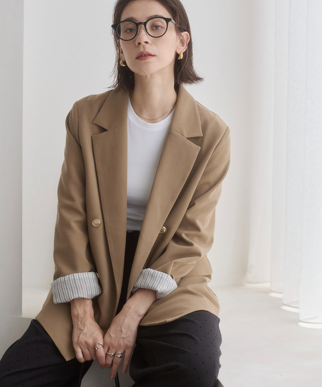 金ボタンダブルブレザージャケット