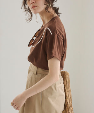 コード刺繍デザインTシャツ
