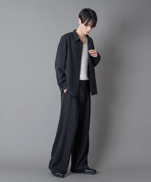 ブラック モデル：180㎝　L着用