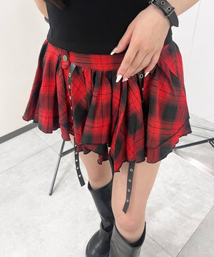 レッド モデル：154㎝ FREE着用