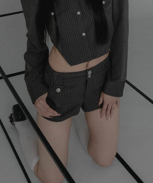 グレーストライプ モデル：168㎝ F着用
