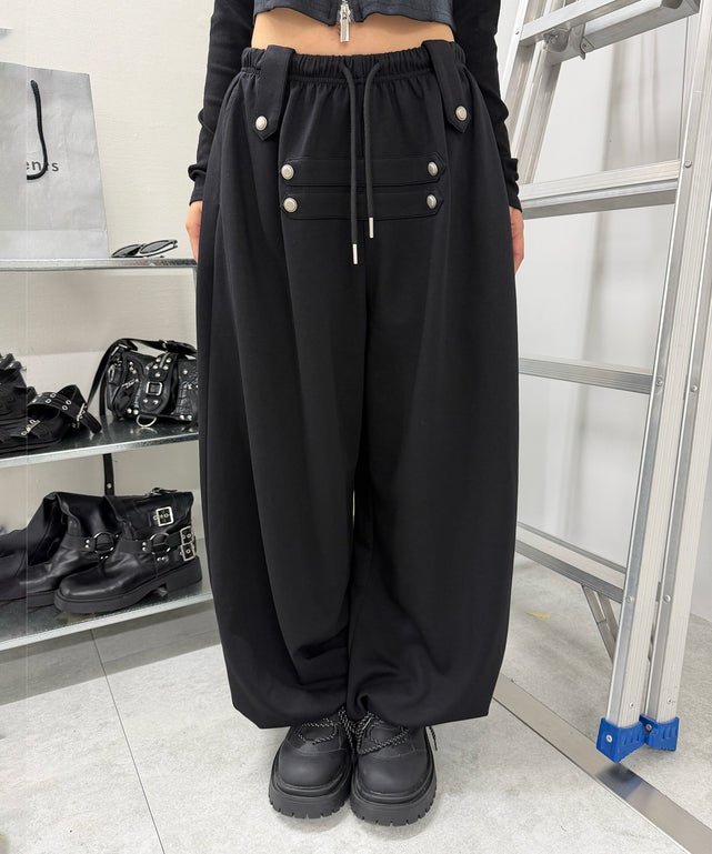 ブラック モデル：160㎝ F着用