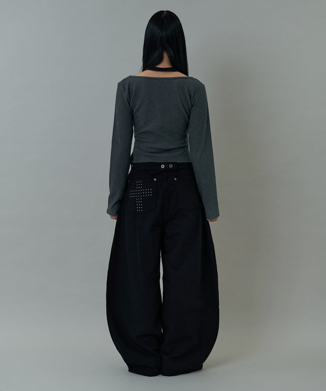 ブラック モデル：168㎝ L着用