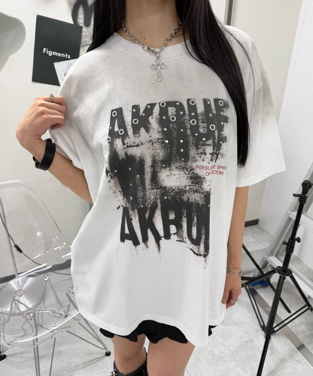アイレットスタッズフェードビッグT/ホワイト モデル:168cm F着用