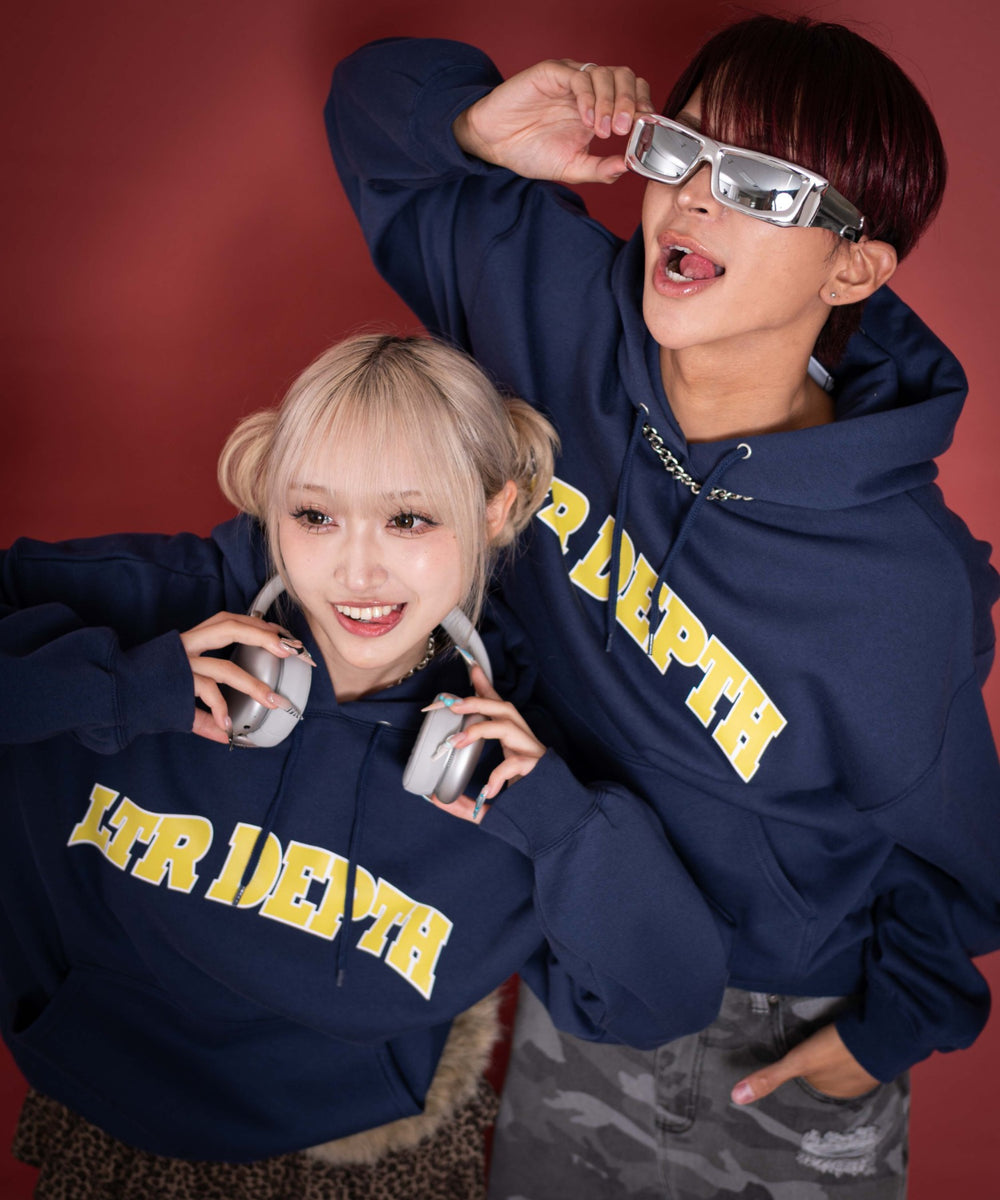 ネイビー