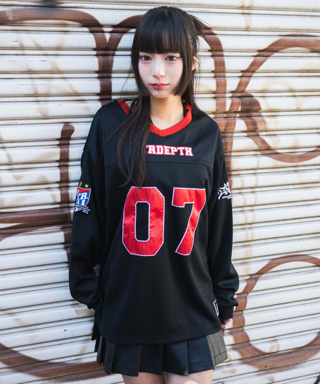 ブラック　モデル:160cm M着用