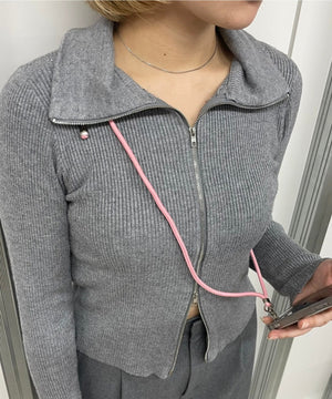 ピンク