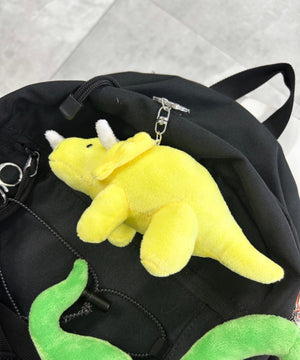イエロー