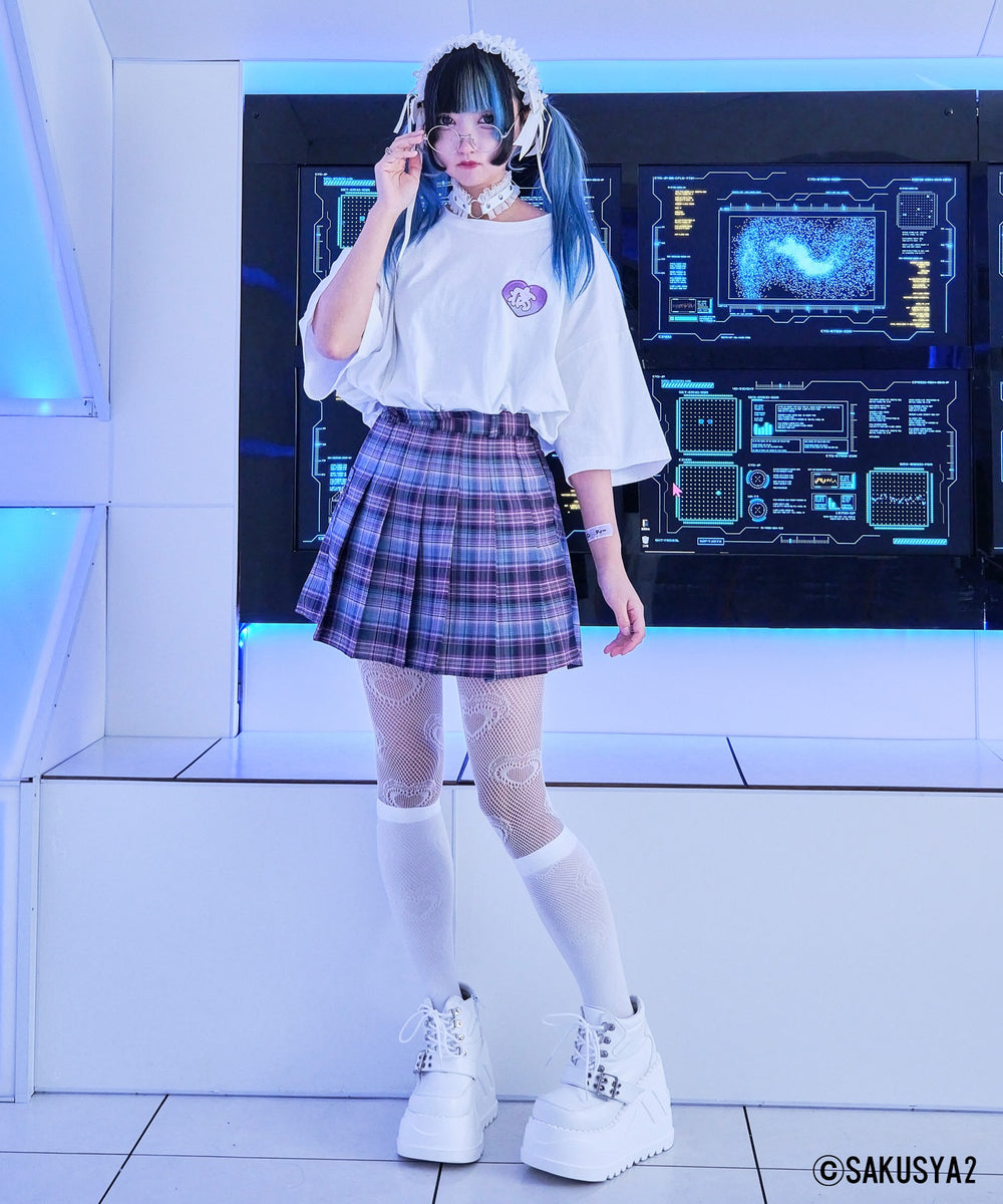 ホワイト