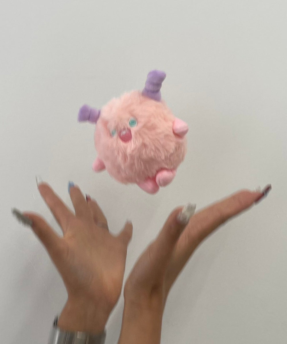 ピンク