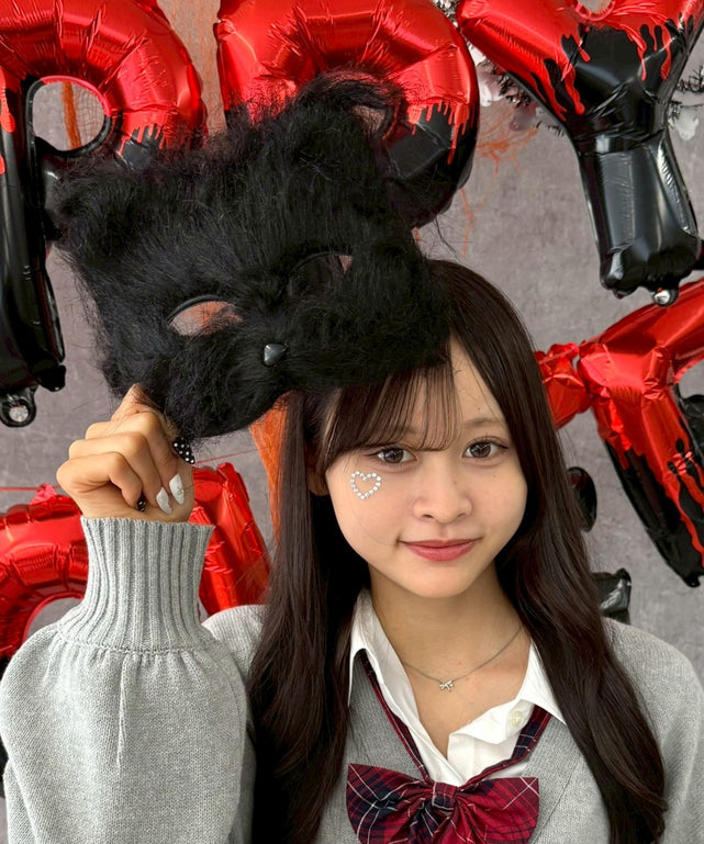 ブラック