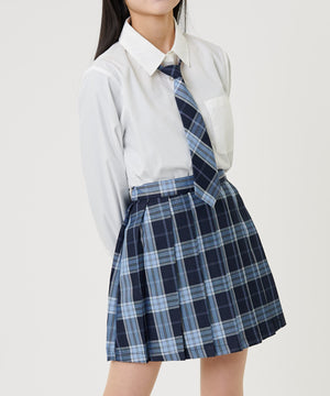 ブルーチェック モデル:155cm M着用
