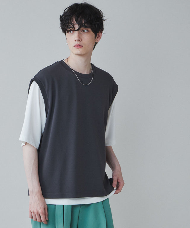 Dグレー モデル：180cm L着用