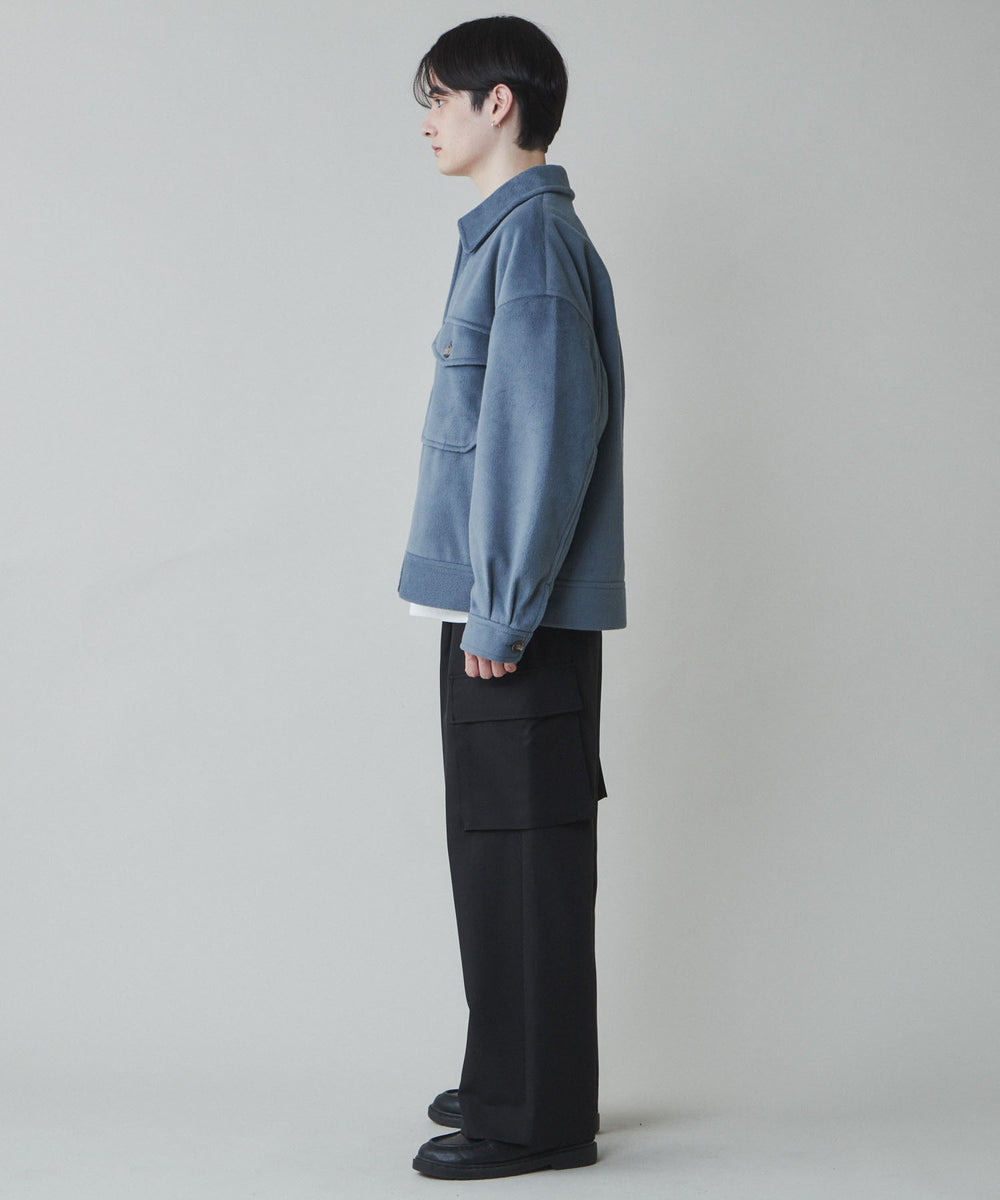 ブルー モデル：180cm L着用