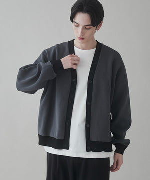 ブラック モデル：180cm L着用