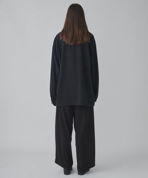ブラック モデル：173cm L着用