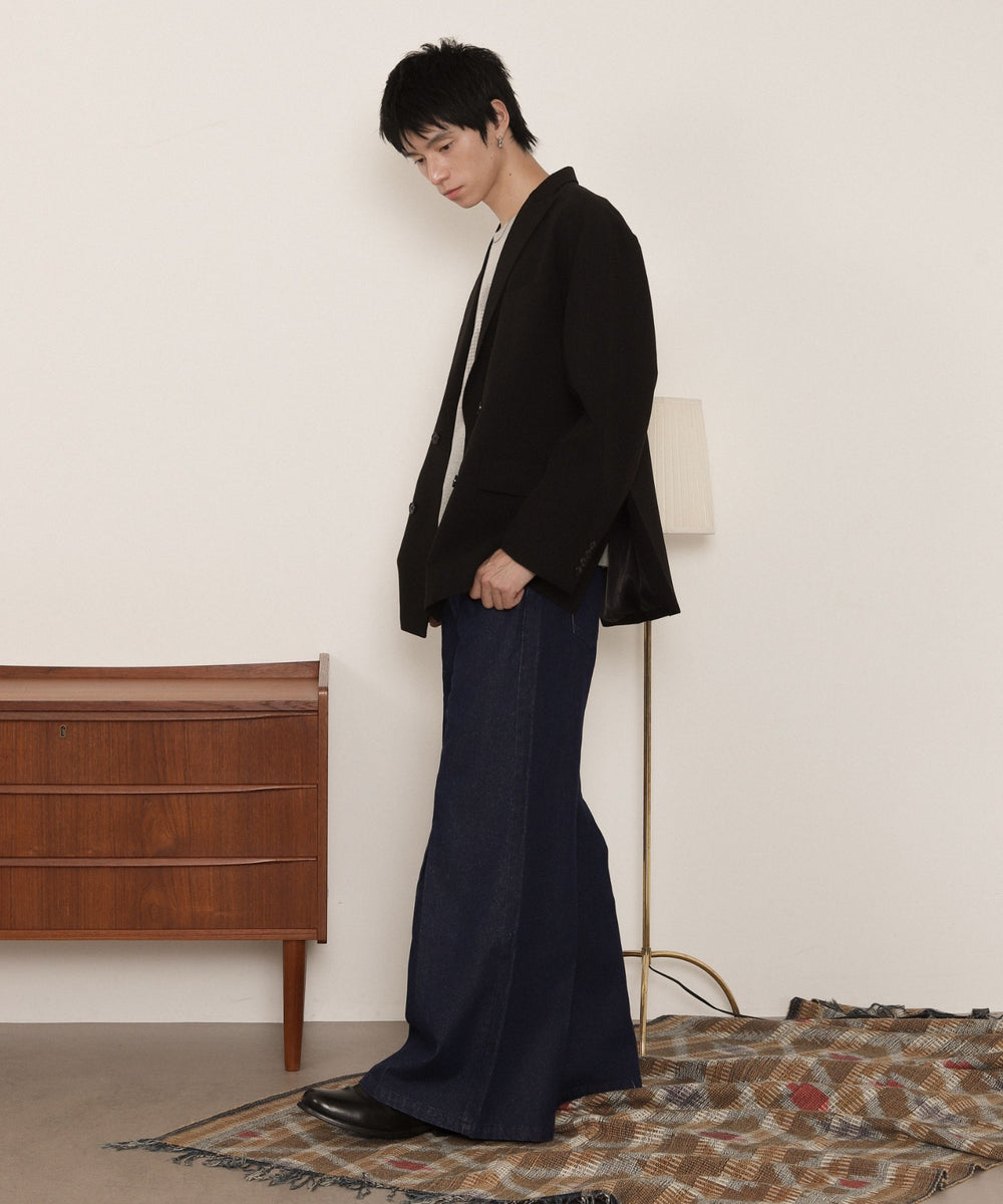 ﾃﾞﾆﾑｲﾝﾃﾞｨｺﾞ モデル：180cm L着用