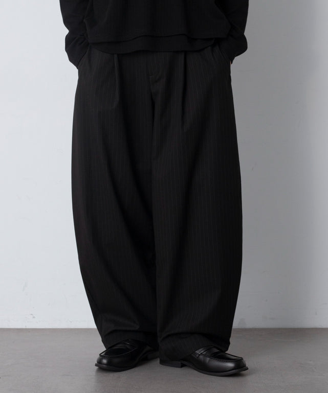 TRバルーンスラックス/ブラックストライプ モデル：180cm L着用