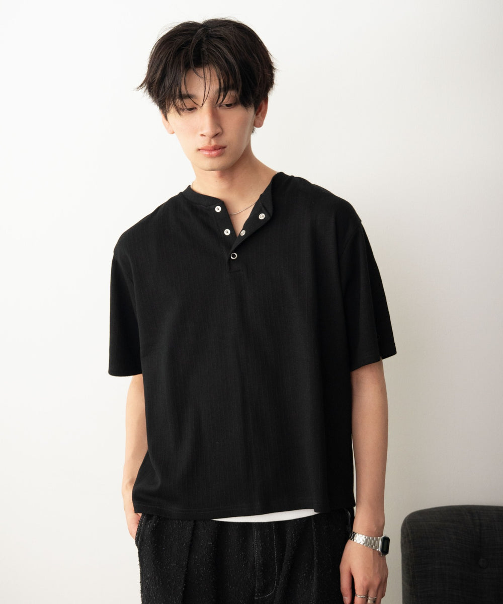 ブラック モデル：180cm M着用