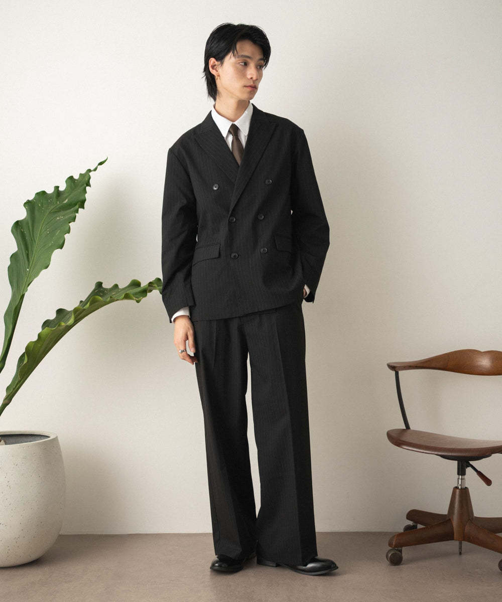 ブラックストライプ モデル：180cm L着用