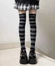 ボーダーニーハイソックス(23-25cm)/柄２