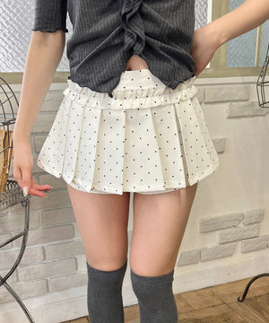 ホワイト モデル：157㎝ F着用