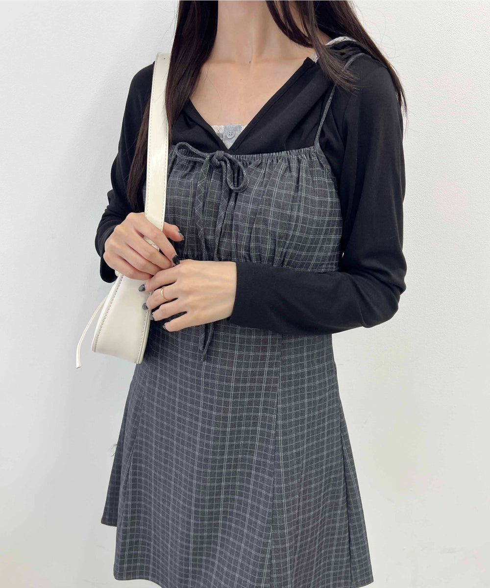 グレー モデル：157㎝ F着用