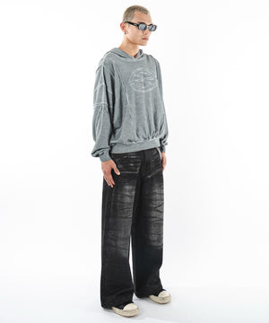 グレー モデル：180cm L着用
