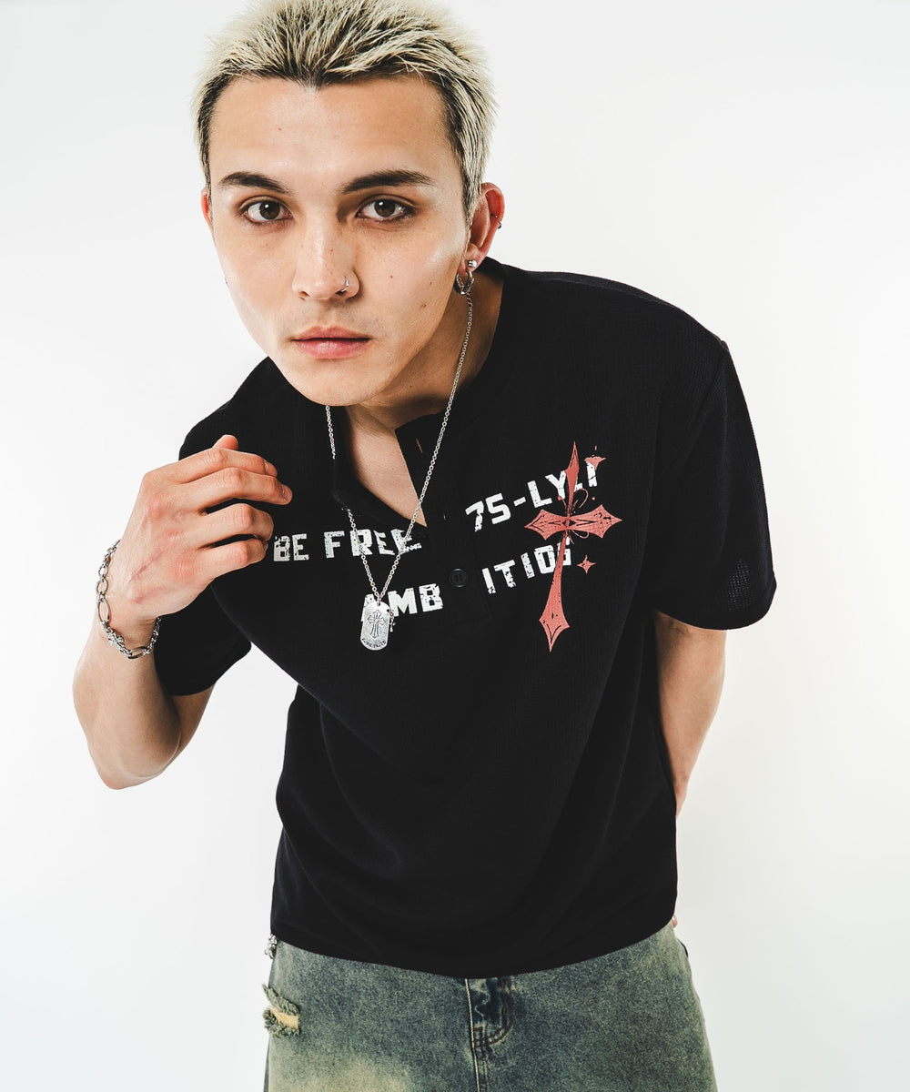 ブラック モデル：180cm FREE着用