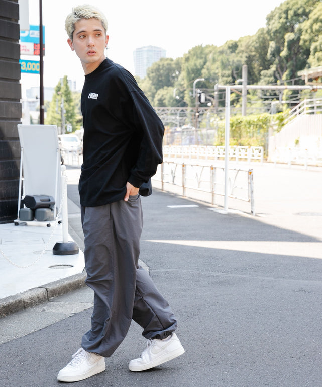 Dグレー モデル：178cm L着用