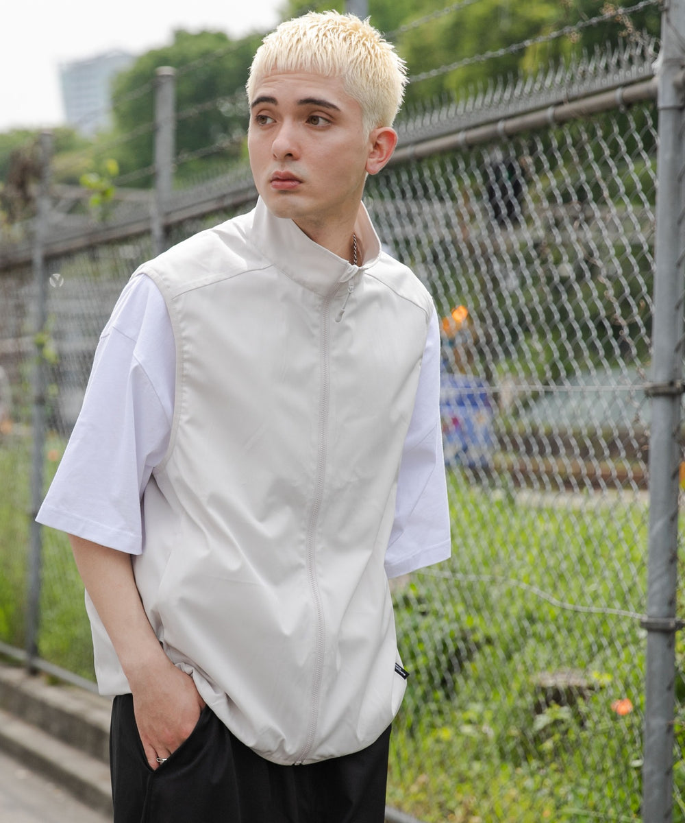 Lグレー モデル：178cm L着用