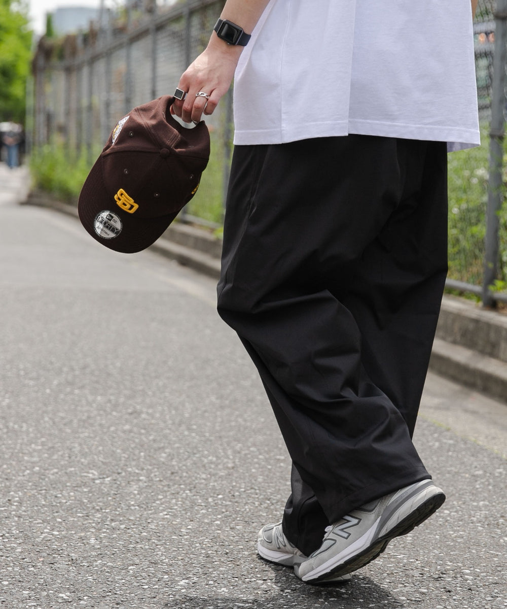 ブラック モデル：178cm L着用