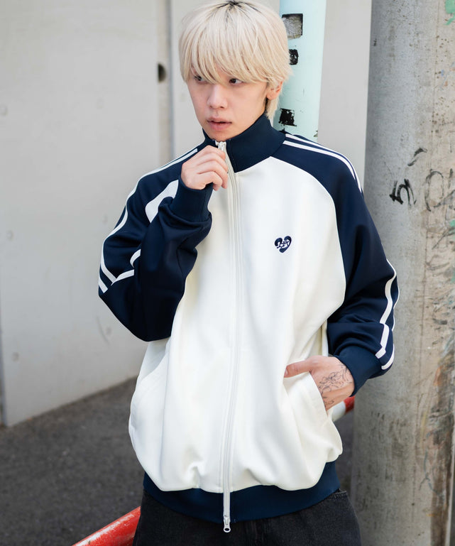 ブルーソノタ モデル：175cm L着用