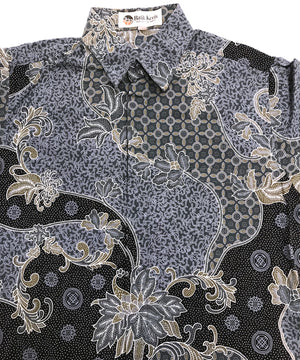 Batik Keris 半袖柄シャツ