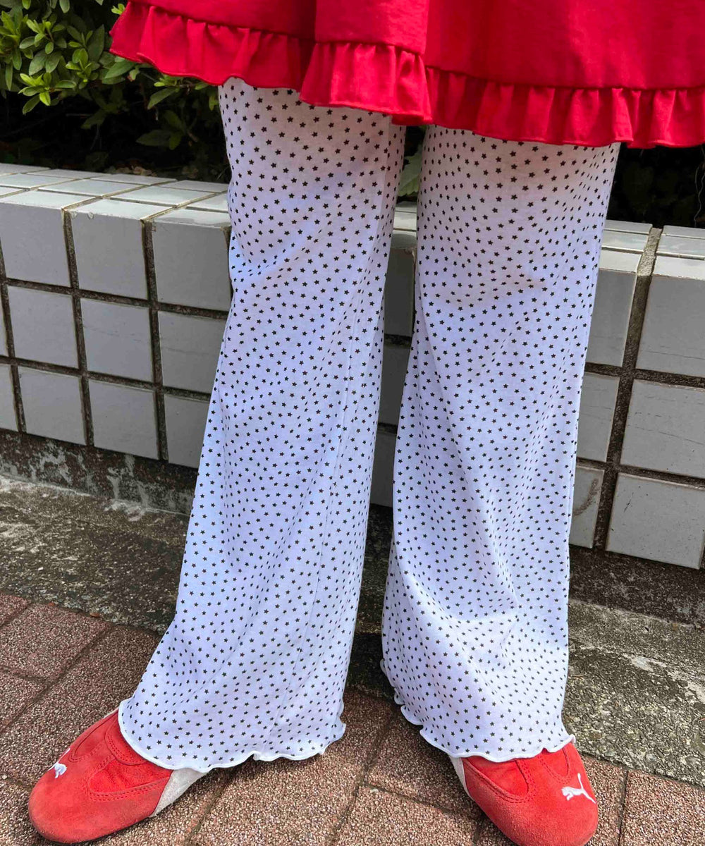 ホワイト モデル：155㎝ F着用