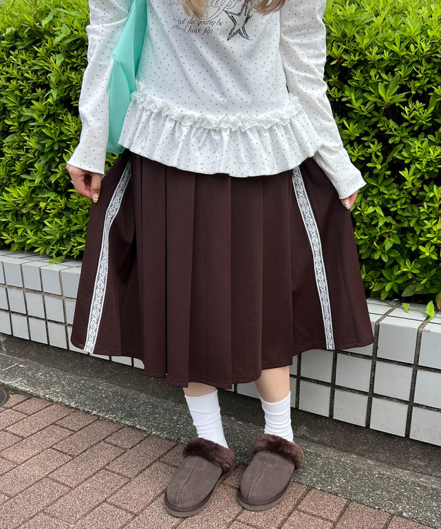 ブラウン モデル：160㎝ F着用