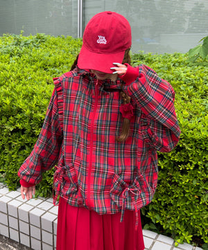 レッド モデル：155㎝ F着用
