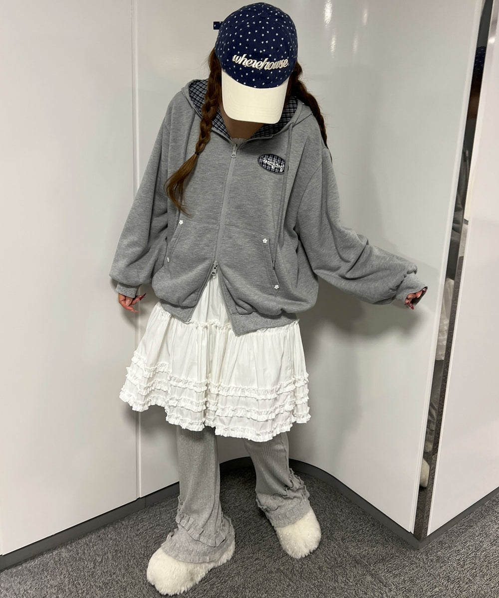 グレー モデル：155㎝ F着用
