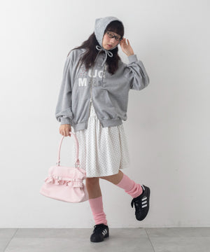 ピンク