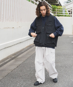 ブラック モデル：174㎝ F着用