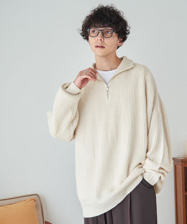 ホワイトアイボリー モデル:175cm L着用