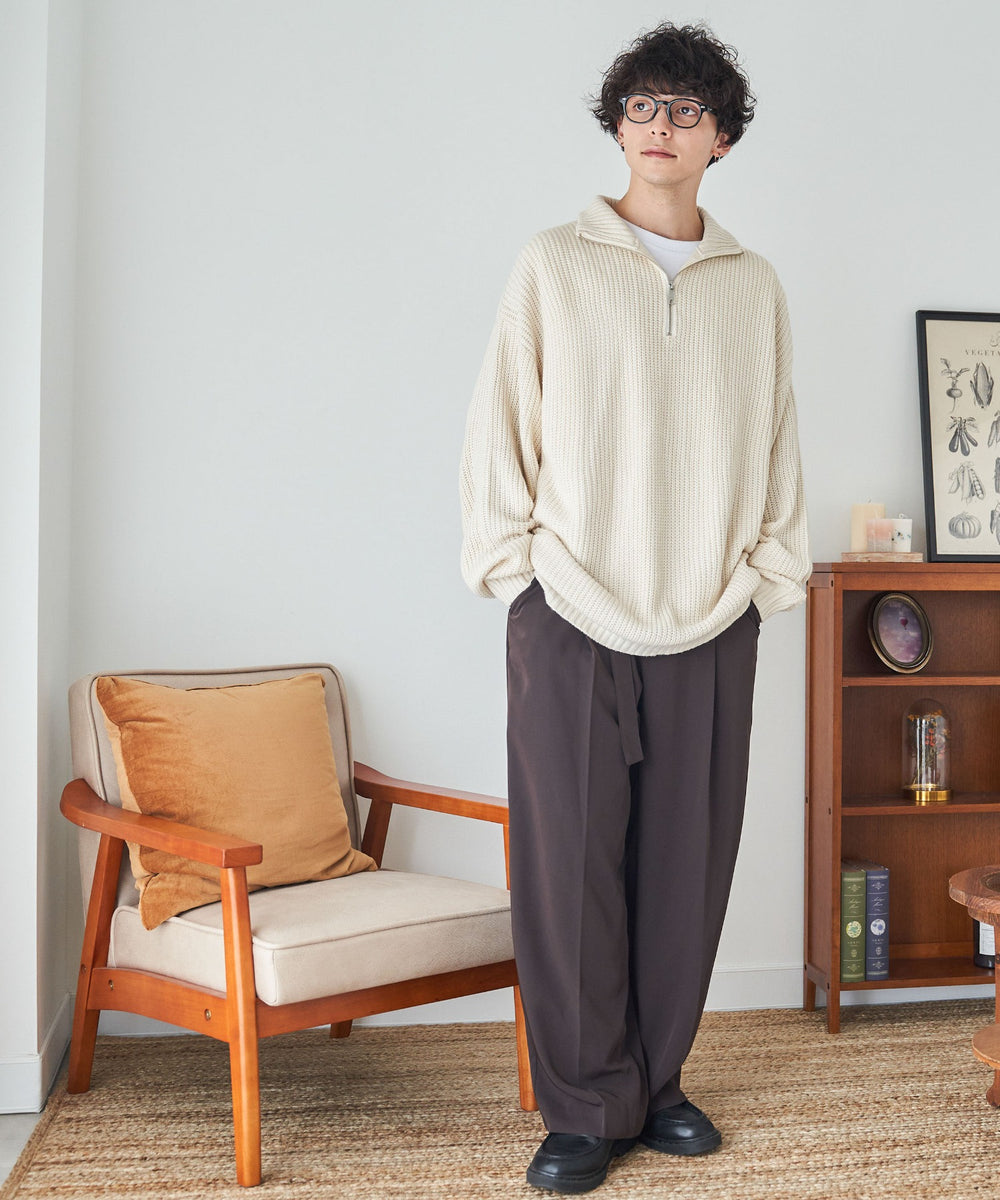 ホワイトアイボリー モデル:175cm L着用