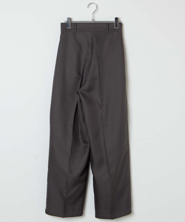 ハイウエストセンタープレスワイドパンツ
