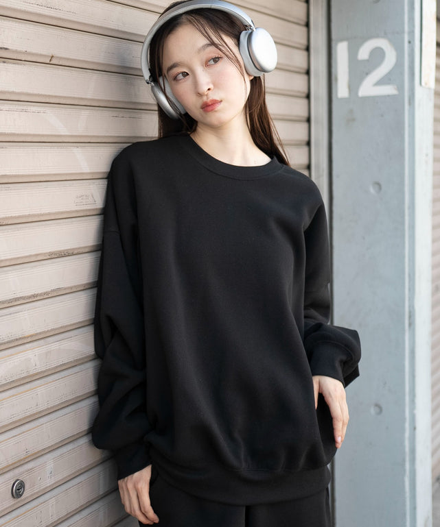 ブラック　モデル：163cm M着用