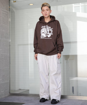 ブラウン モデル：178cm L着用