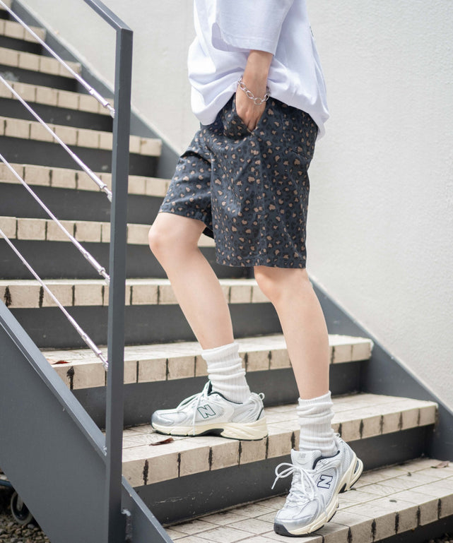 柄6 モデル：165cm L着用