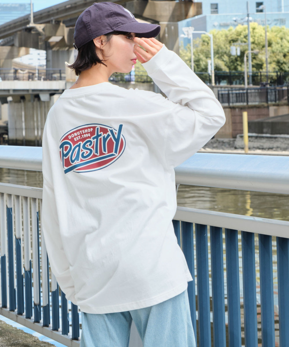ホワイト モデル：160cm L着用