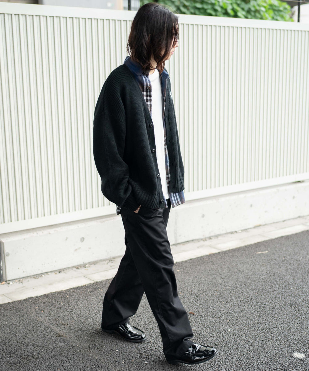 ブラック モデル：175cm L着用
