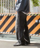 デニムストレートパンツ/グレー モデル：180cm L着用
